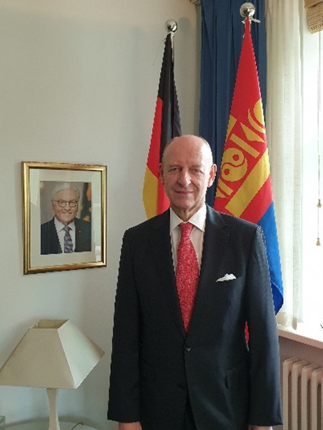 Dr. h.c. Jörn Rosenberg